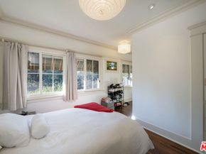 111 S Van Ness Avenue, Los Angeles CA 90004