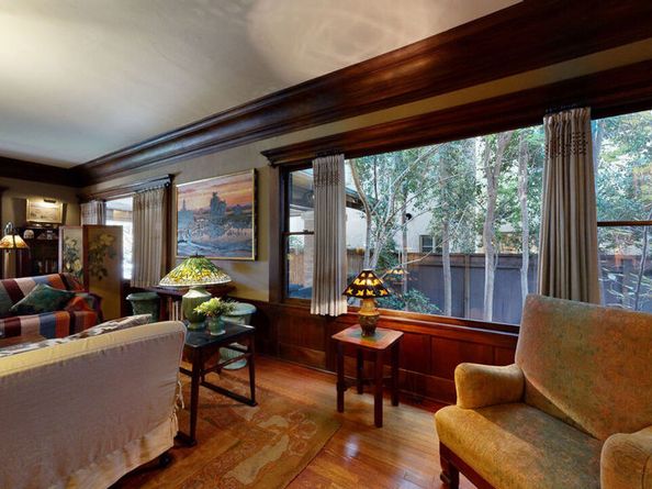 111 S Van Ness Avenue, Los Angeles CA 90004