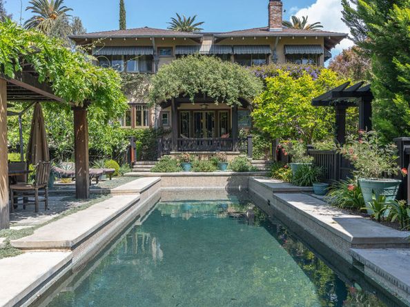 111 S Van Ness Avenue, Los Angeles CA 90004