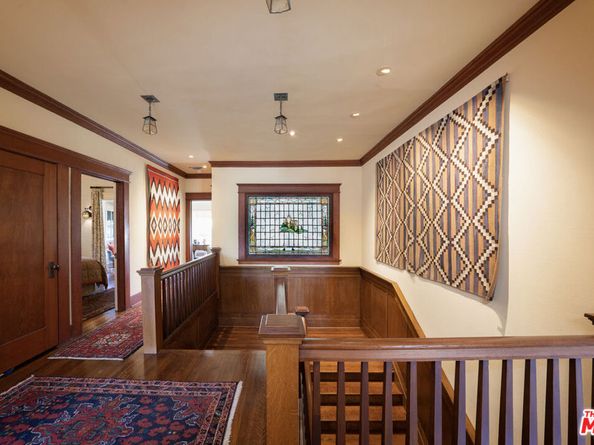 111 S Van Ness Avenue, Los Angeles CA 90004