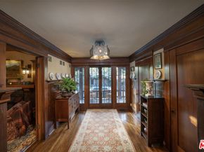 111 S Van Ness Avenue, Los Angeles CA 90004