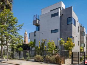 6687 W Daychar Drive, Los Angeles CA 90028