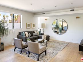 6687 W Daychar Drive, Los Angeles CA 90028