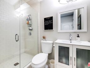 4840 Cleon Avenue 108, North Hollywood CA 91601