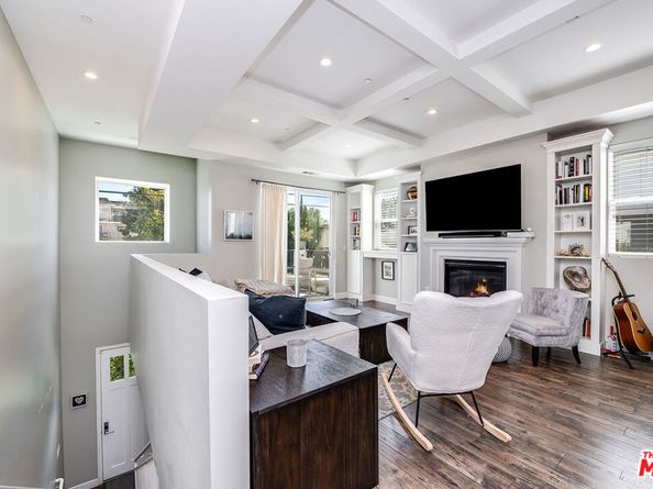 4840 Cleon Avenue 108, North Hollywood CA 91601