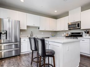 4840 Cleon Avenue 108, North Hollywood CA 91601