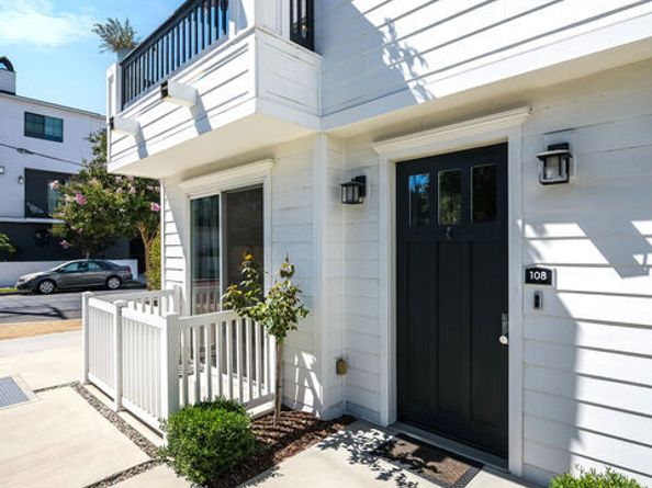 4840 Cleon Avenue 108, North Hollywood CA 91601