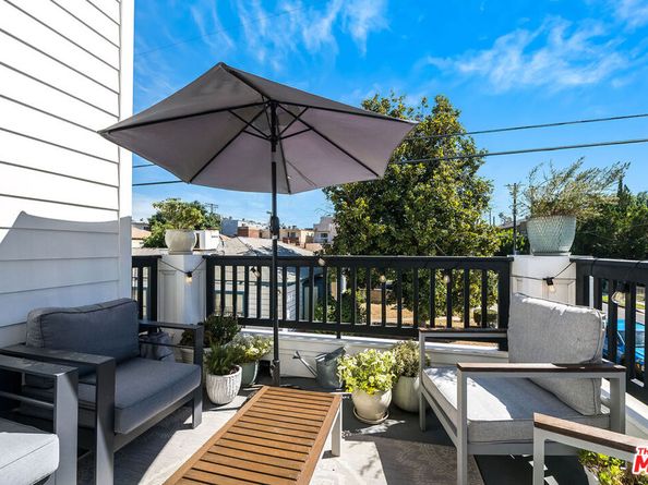 4840 Cleon Avenue 108, North Hollywood CA 91601