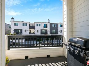 4840 Cleon Avenue 108, North Hollywood CA 91601
