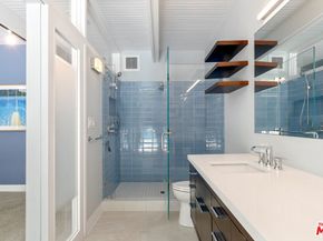 7530 Sunnywood Lane, Los Angeles CA 90046