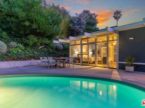 7530 Sunnywood Lane, Los Angeles CA 90046