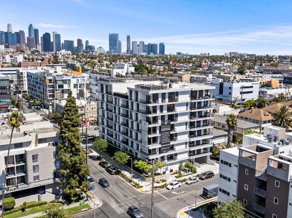 904 S New Hampshire Avenue 305, Los Angeles CA 90006