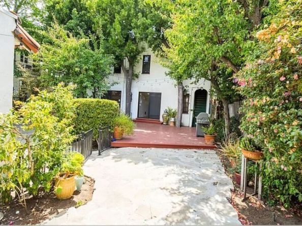 806 N Sweetzer Avenue, West Hollywood CA 90069
