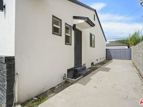 5735 Bowesfield Street, Los Angeles CA 90016