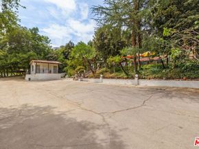 9145 La Tuna Canyon Road, Sun Valley CA 91352