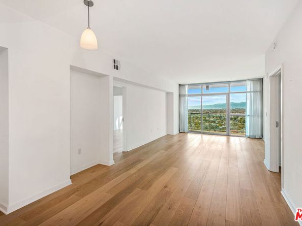 13700 Marina Pointe Drive 1411, Marina Del Rey CA 90292