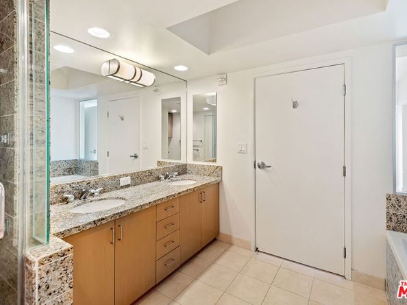 13700 Marina Pointe Drive 1411, Marina Del Rey CA 90292