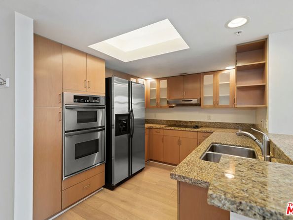 13700 Marina Pointe Drive 1411, Marina Del Rey CA 90292