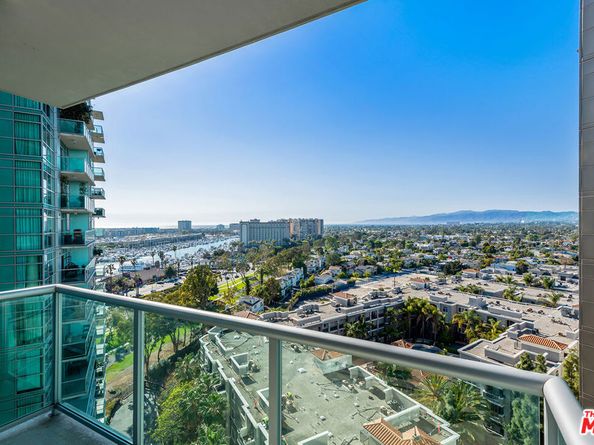 13700 Marina Pointe Drive 1411, Marina Del Rey CA 90292