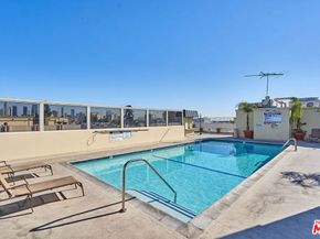 421 S La Fayette Park Place 711, Los Angeles CA 90057