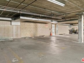 558 Evergreen Street 18, Inglewood CA 90302