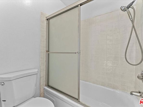 558 Evergreen Street 18, Inglewood CA 90302