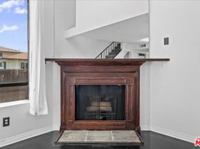 558 Evergreen Street 18, Inglewood CA 90302