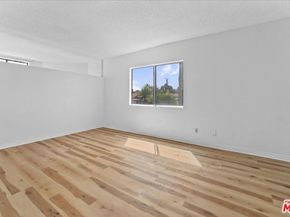 558 Evergreen Street 18, Inglewood CA 90302