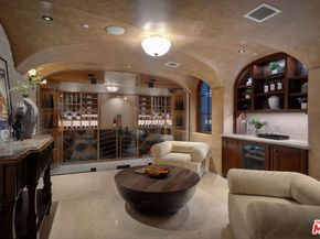 6882 Arizona Avenue, Los Angeles CA 90045