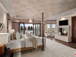 6882 Arizona Avenue, Los Angeles CA 90045