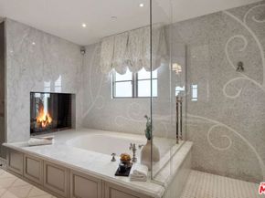 6882 Arizona Avenue, Los Angeles CA 90045