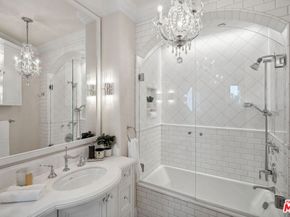 6882 Arizona Avenue, Los Angeles CA 90045