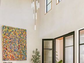 10386 Strathmore Drive, Los Angeles CA 90024