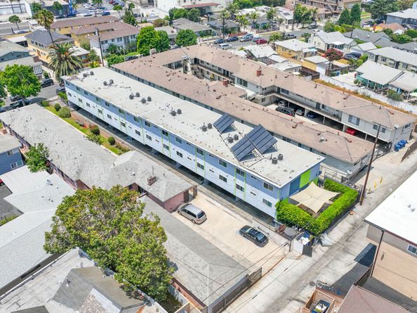 720 N Market Street, Inglewood CA 90302