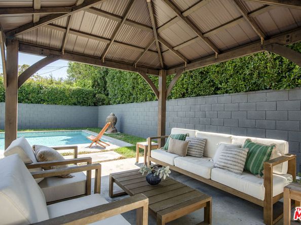 4947 Varna Avenue, Sherman Oaks CA 91423