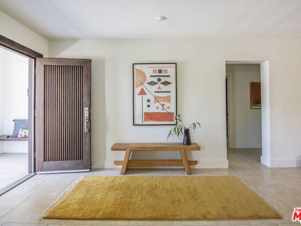 4947 Varna Avenue, Sherman Oaks CA 91423