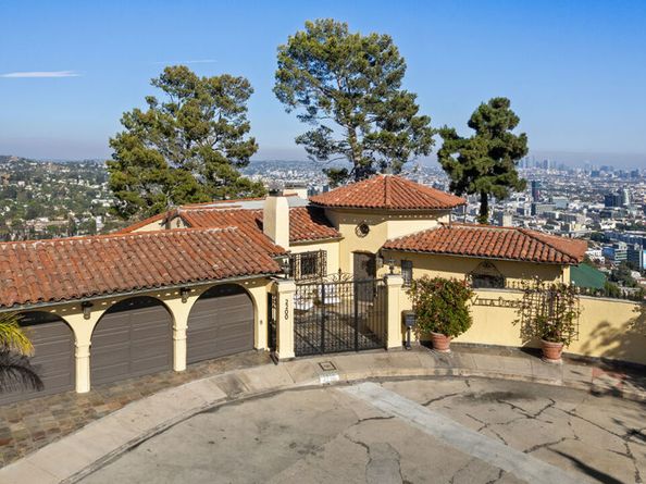 2200 Maravilla Drive, Los Angeles CA 90068