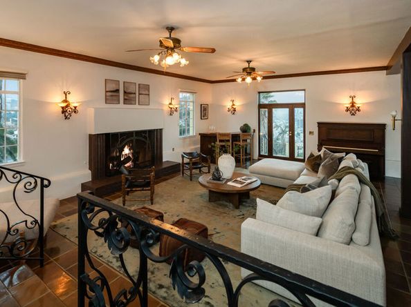 2200 Maravilla Drive, Los Angeles CA 90068