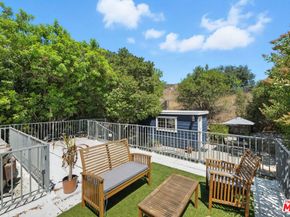 21881 Koontz Way, Topanga CA 90290