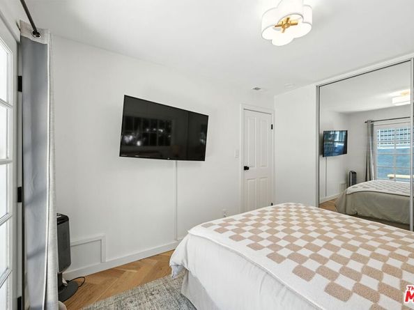 21881 Koontz Way, Topanga CA 90290