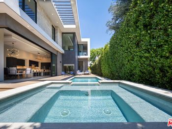 8356 W 4th Street