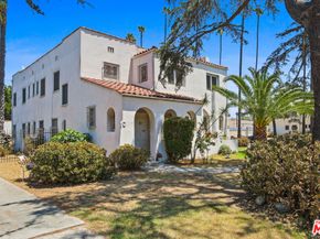 4401 Victoria Park Drive, Los Angeles CA 90019