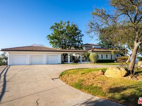 21965 Saddle Peak Road, Topanga CA 90290
