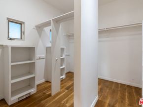 21965 Saddle Peak Road, Topanga CA 90290