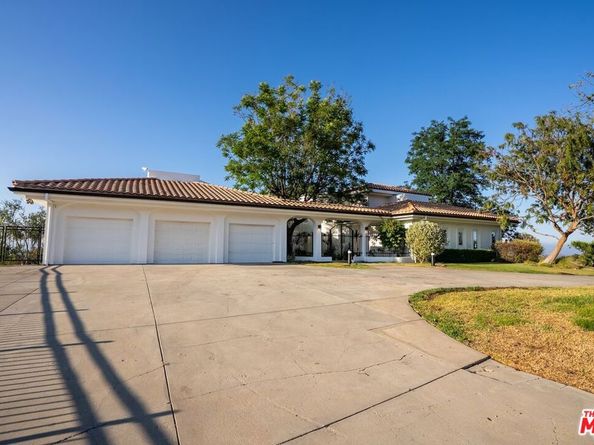 21965 Saddle Peak Road, Topanga CA 90290