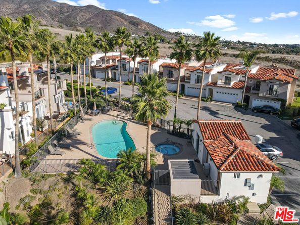 6412 Lunita Road, Malibu CA 90265