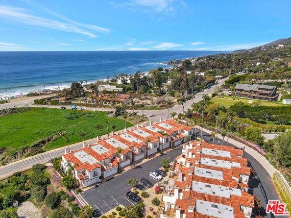 6412 Lunita Road, Malibu CA 90265
