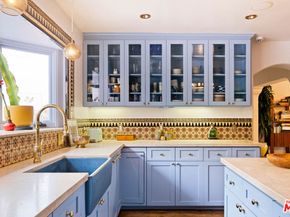 3700 Lowry Road, Los Angeles CA 90027