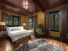 1922 N Sycamore Avenue, Los Angeles CA 90068