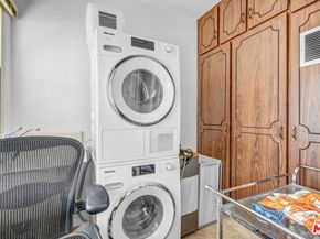 1044 Chelsea Avenue, Santa Monica CA 90403